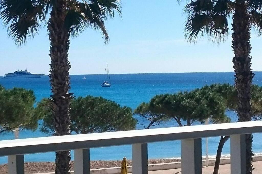 T3 Sur La Plage Vue Feerique Mer,Wifi, Parking Inclus , Clim Ла-Сьота Экстерьер фото